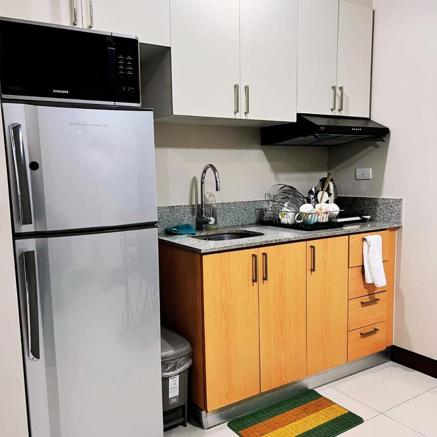 Manhattan Heights Towerb In Araneta Cubao 5Mins Walk To Smart Araneta Lejlighedshotel Manila Eksteriør billede