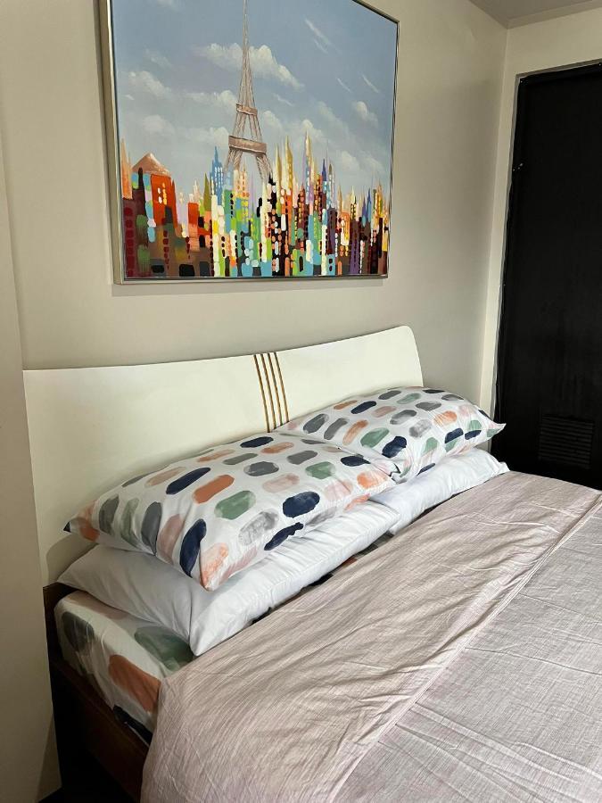Manhattan Heights Towerb In Araneta Cubao 5Mins Walk To Smart Araneta Lejlighedshotel Manila Eksteriør billede