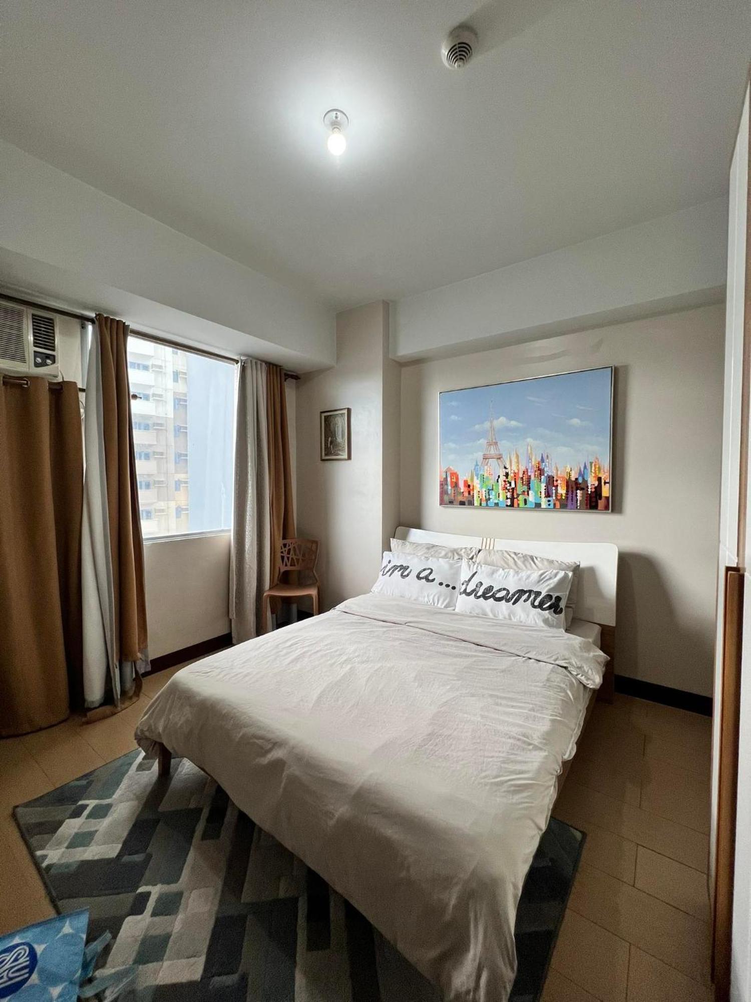 Manhattan Heights Towerb In Araneta Cubao 5Mins Walk To Smart Araneta Lejlighedshotel Manila Eksteriør billede